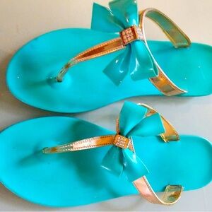 No brand known sandals,slippers turquoise color ,size 6_6.5